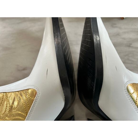 Zara White & Metallic Gold Faux Leather Pointed Toe Ankle Cowboy Western Boot - Picture 2 of 10